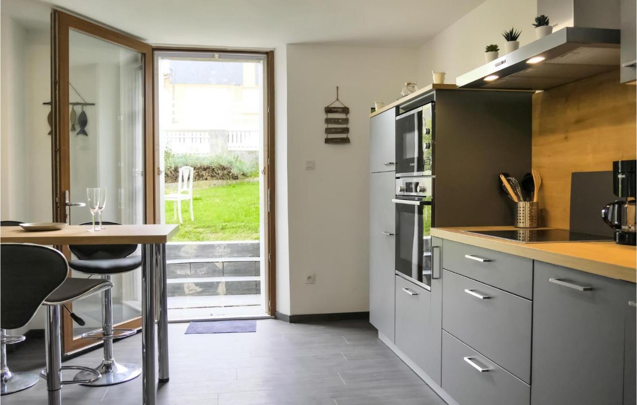 Gorgeous Apartment In Pirou With Kitchen Extérieur photo